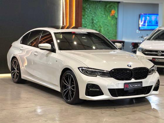 BMW 330i 2.0 16V TURBO GASOLINA M SPORT AUTOMÁTICO